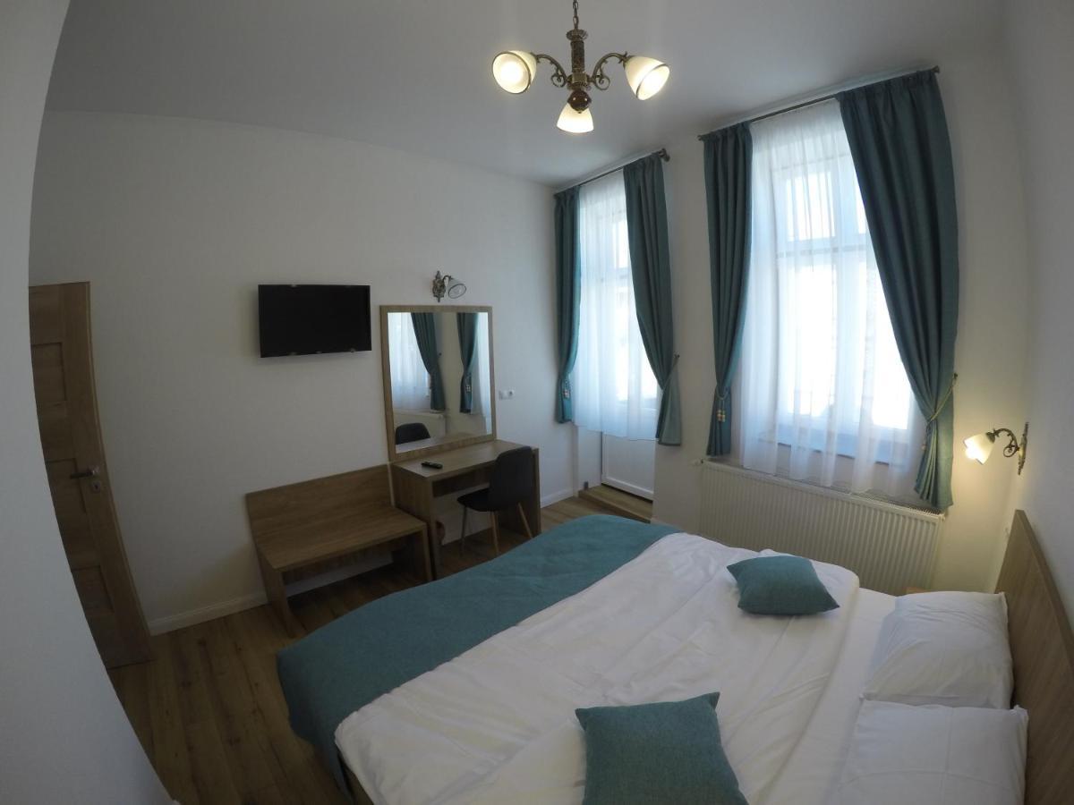 Hotel Casa Bacila Sibiu Exterior foto